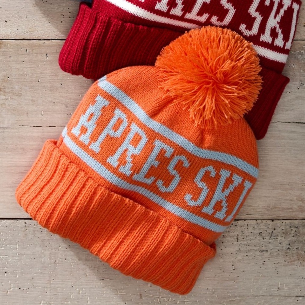 NWOT - Free People Movement Apres Ski Team Pom Beanie